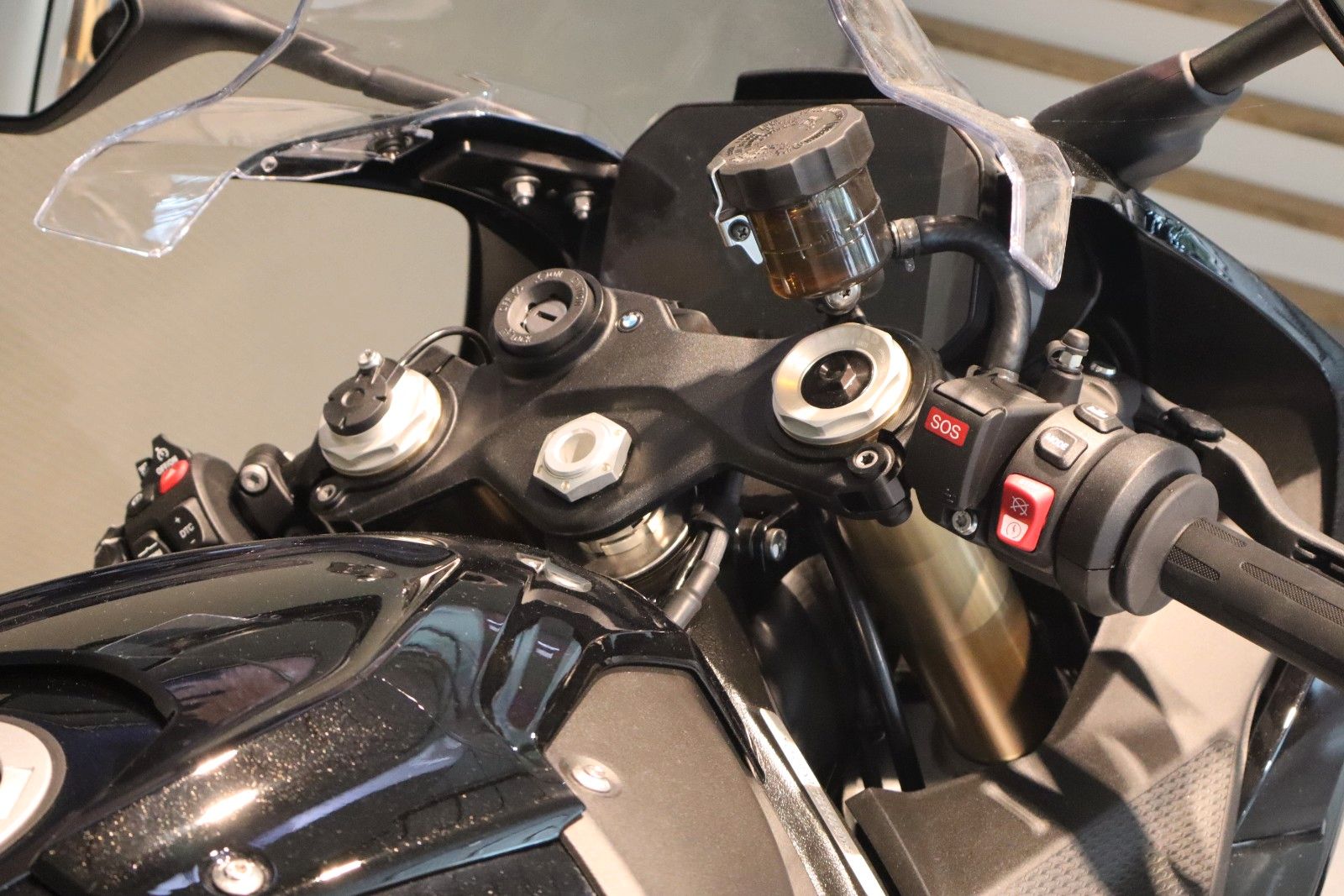 Fahrzeugabbildung BMW S 1000 RR