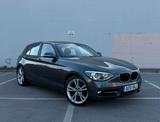BMW 118d Sport H&K Leder Xen. Navi M-Fahrw. 18 Zoll - BMW 118 aus 2012: 118d