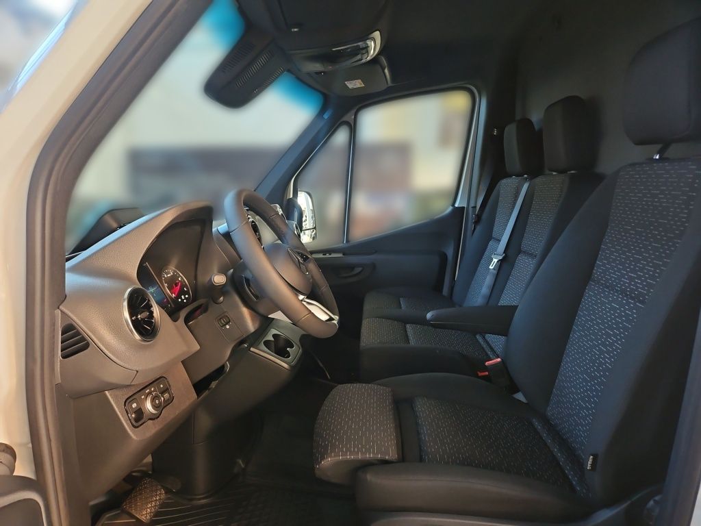 Fahrzeugabbildung Mercedes-Benz Sprinter 319 Kasten SELECT L3H2 LED SHZ RFK AHK