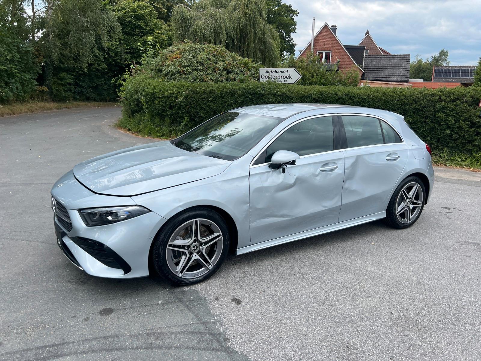 Mercedes-Benz A 250 Aut  4Matic AMG-line  1.800 km