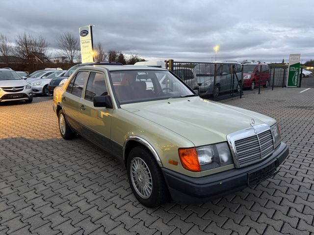 Mercedes-Benz 230E** WERTGUTACHTEN !** SUPER ZUSTAND !