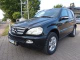 Mercedes-Benz ML 270 CDI Final Edition Xenon Leder AHK Navi - Mercedes-Benz ML 270: Cdi Final Edition