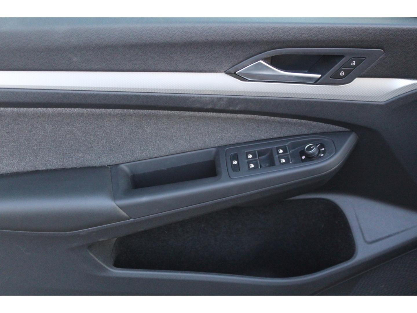 Volkswagen Golf 8 1.5 TSI Move KAMERA NAVI LED ACC SHZ GRA, миниатюра 19