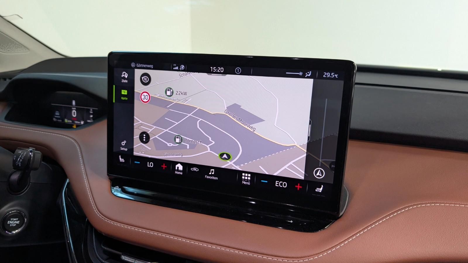 Skoda Enyaq 80 ecoSuite PANO*AHK*HUD*MEMOR*W-PUMPE*21"