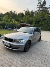BMW 118i E87 - BMW 118: 118i E87