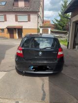 BMW 118d - Sportfahrwerk, LM-Felgen, Klima, SHZ - BMW 118 aus 2007: 118d