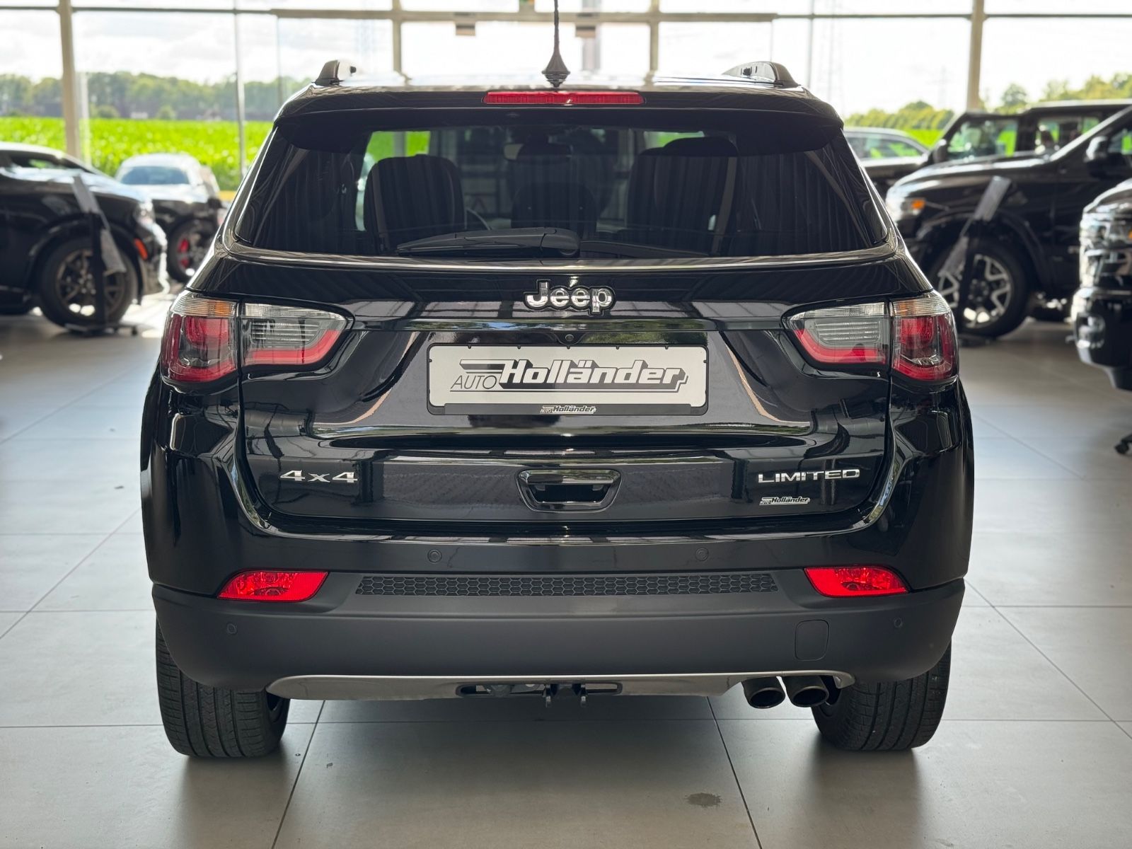 Fahrzeugabbildung Jeep Compass 1.4 T Limited 4WD "AHK GJR Luxus-Paket "