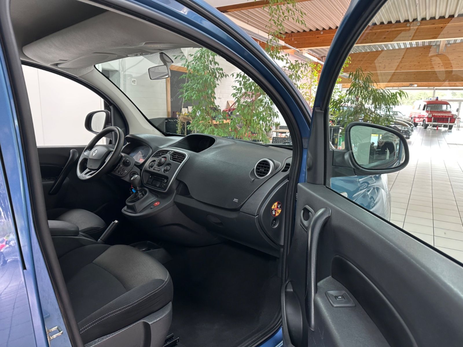 Fahrzeugabbildung Renault Kangoo *Grand*Klima*Maxi*7Sitzer*
