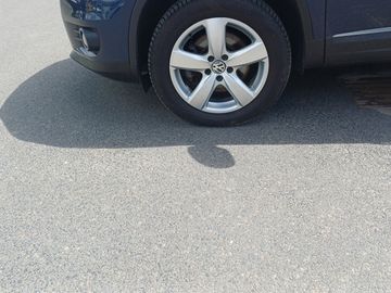 Volkswagen Tiguan - 7