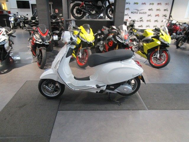 Vespa Primavera 125 E5+