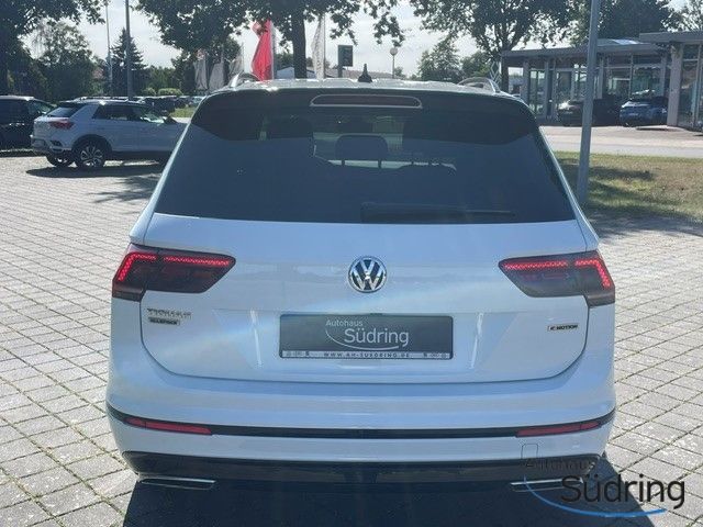 Tiguan Allspace 2,0TDI Highline 4Motion DSG Pano