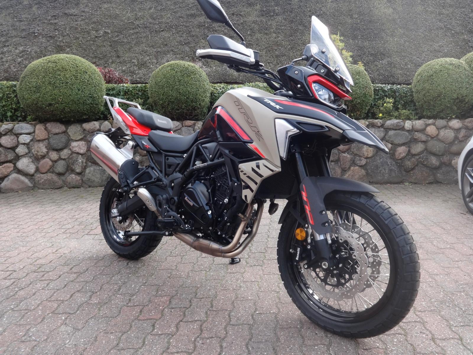 Benelli TRK 702 2026 m. Kofferset  Sofort !