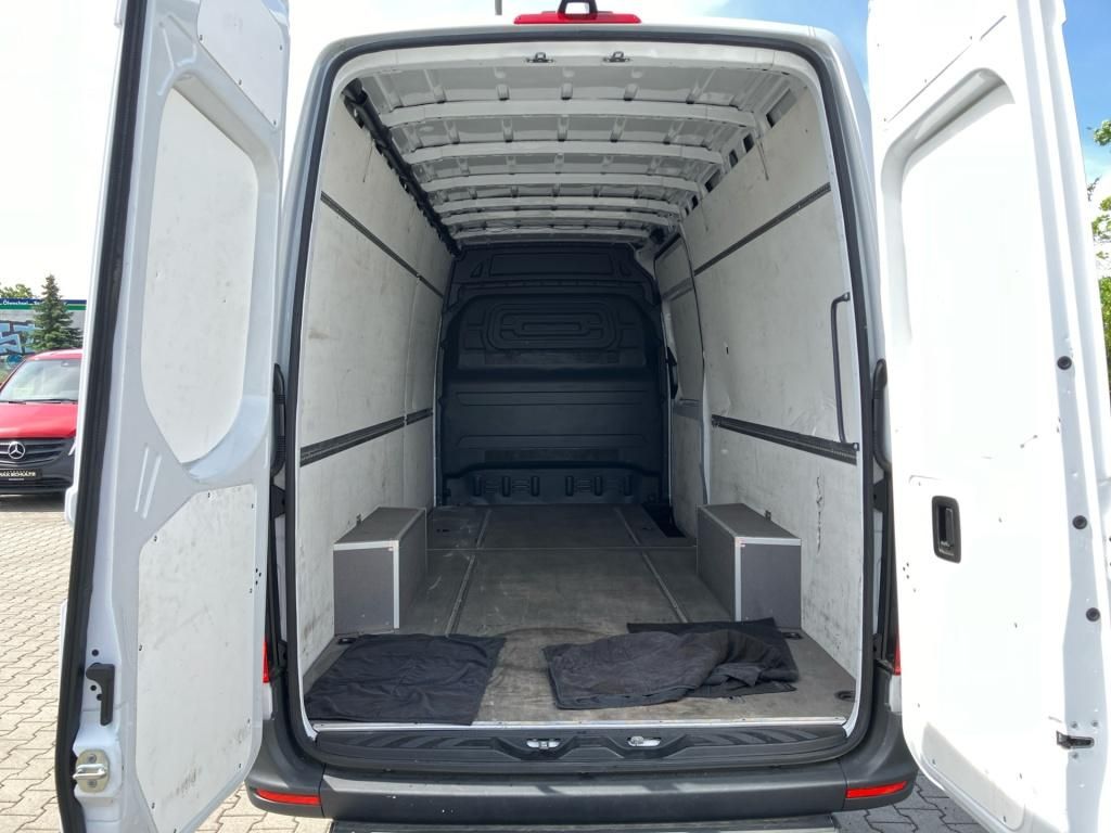 Fahrzeugabbildung Mercedes-Benz Sprinter 317 CDI *PDC*AUT*SHZ*KlimaA