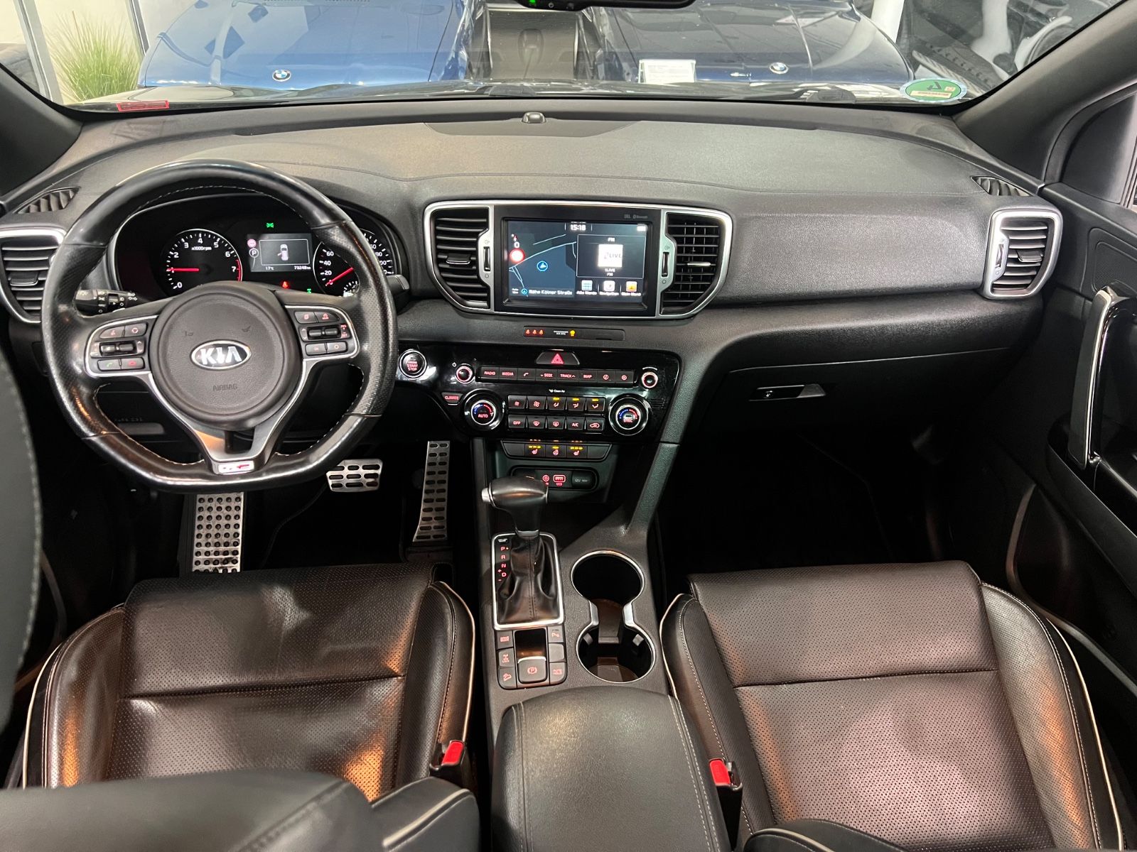 Fahrzeugabbildung Kia Sportage GT-Line 4WD Automatik *KAMERA*