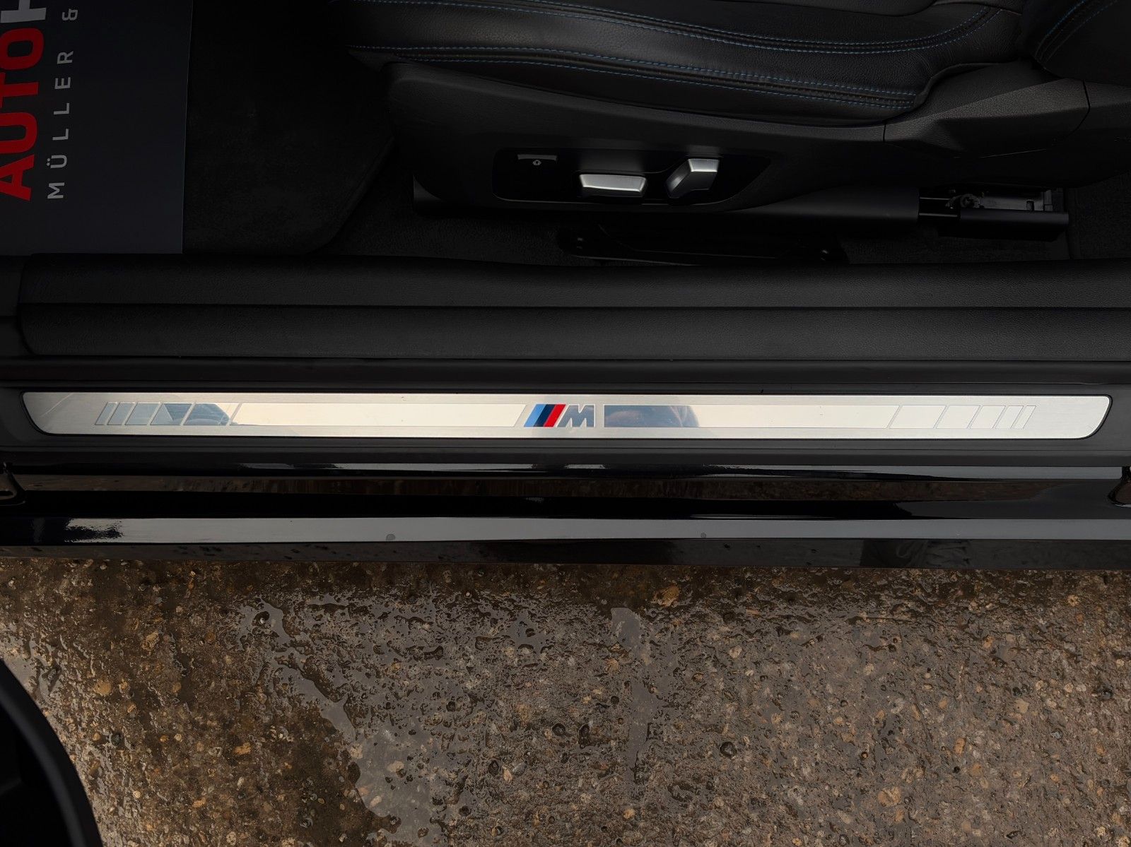 Fahrzeugabbildung BMW 420i Cabrio G23 M Sport Leder Memory CAM HiFi