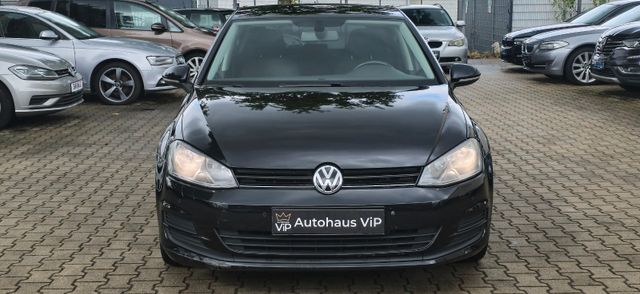 Volkswagen Golf VII Lim. Comfortline DSG 2,0 TDI