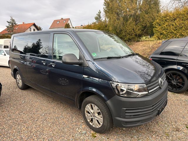 Volkswagen T6 Transporter lang 9 Sitzer mit Klima und AHZV