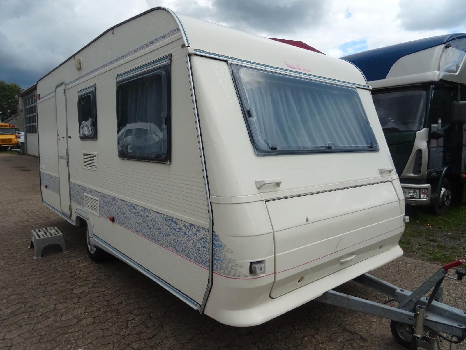 Adria Unica 461 Etagenbett,Antischlingerkupplung