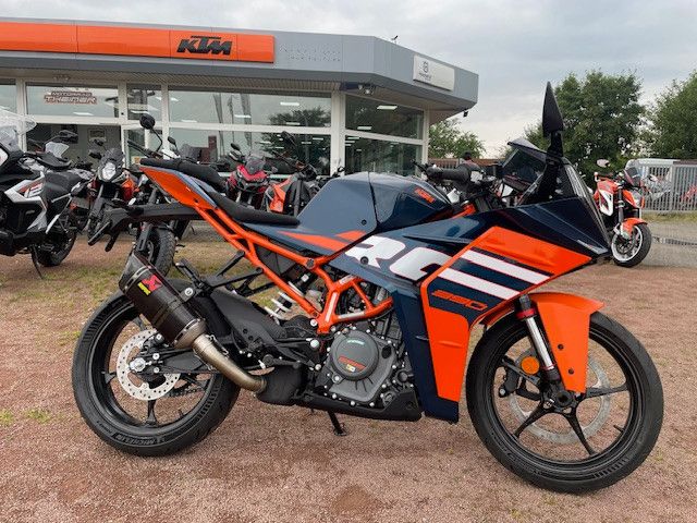 KTM RC390 MY24 inkl. AKRA