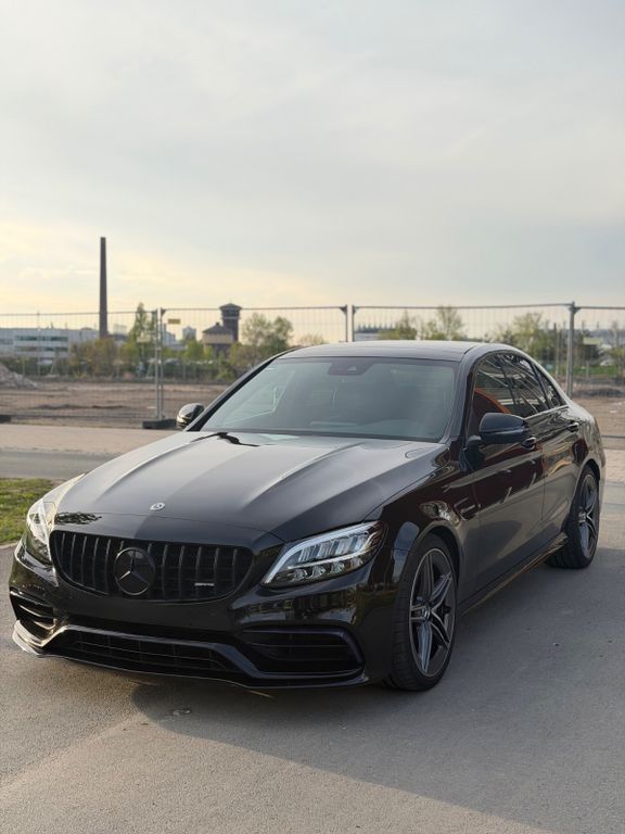 Image of Mercedes-Benz C 63 AMG