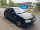 Audi A3 in schwarz - gebrauchte Audi A3 aus dem Jahr 2002