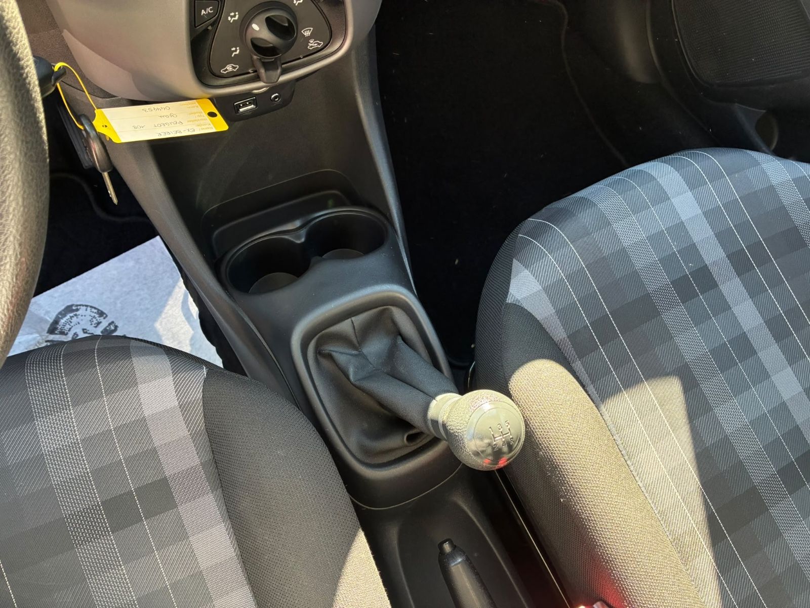 PEUGEOT 108 108 Active*5-Türig*Klima*TÜV-Neu*, Ansicht 8