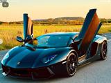 Lamborghini Aventador LP 700-4 - Scheckheft bei Lamborghini - Lamborghini Aventador mit Benzin-Antrieb: Coupe, Lp700