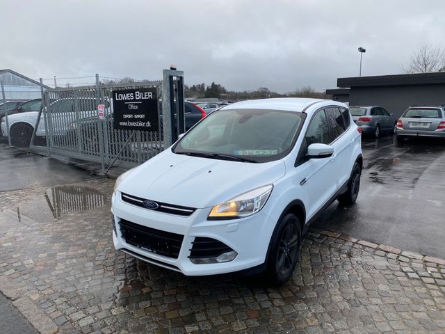 Ford Kuga Titanium 2.0 TDCi LKW paper but 5 Seats