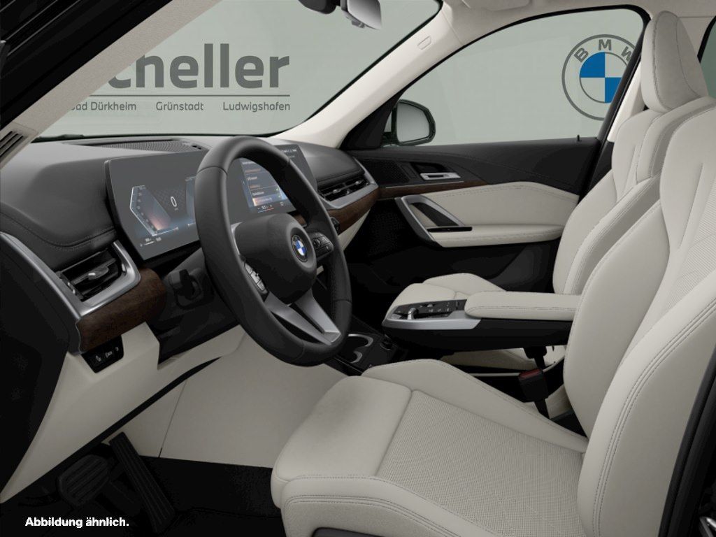 BMW X1 sDrive18i xLine DAB LED Komfortzg. Shz foto 4