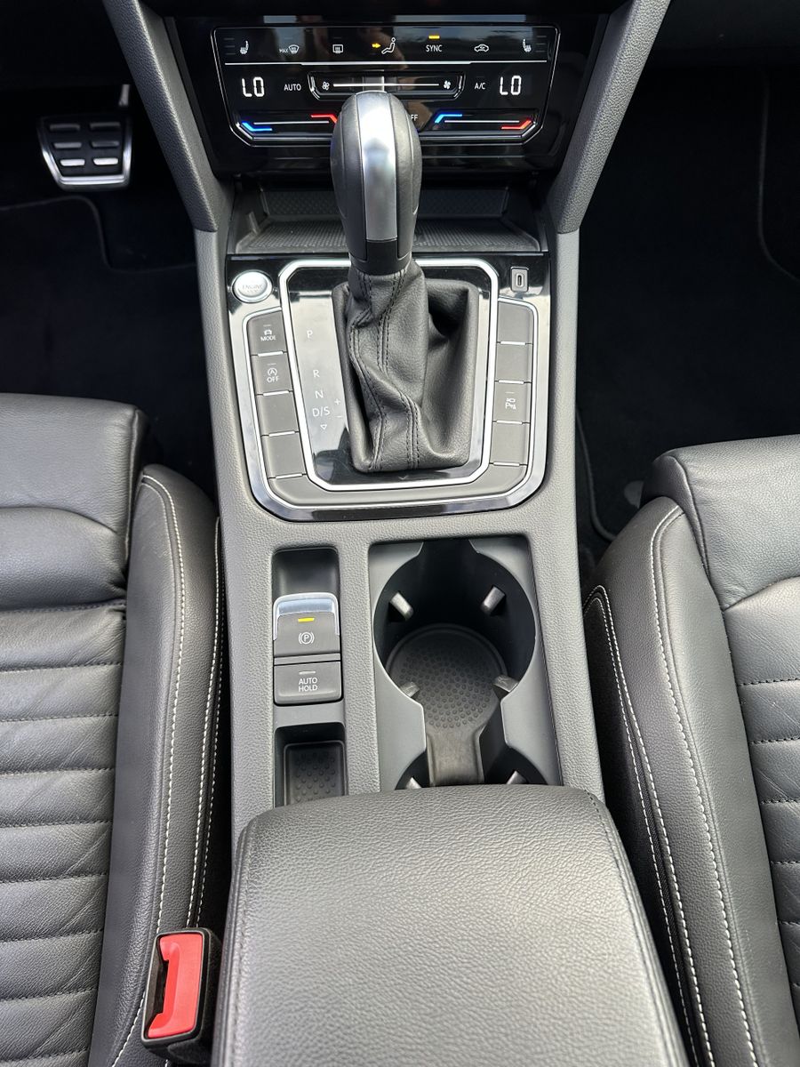 Fahrzeugabbildung Volkswagen Passat Alltrack 4M NAV+LED+AHK+DIGDISPLAY+360°