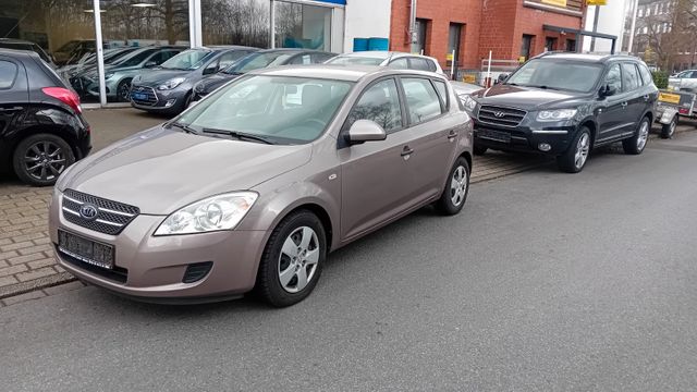 Kia cee'd  1,4  "Klima,Servo,E-Fenster,ZV mit Funk"