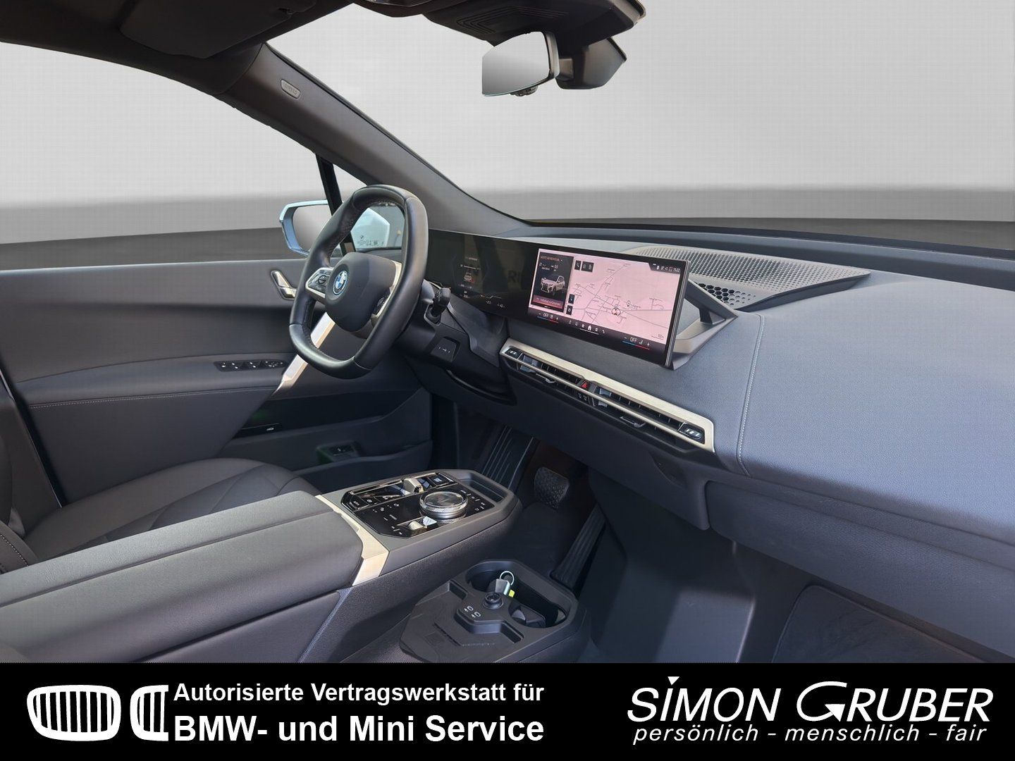 Fahrzeugabbildung BMW iX xDrive50 Sport PanoSky H&K HUD Laser AHK