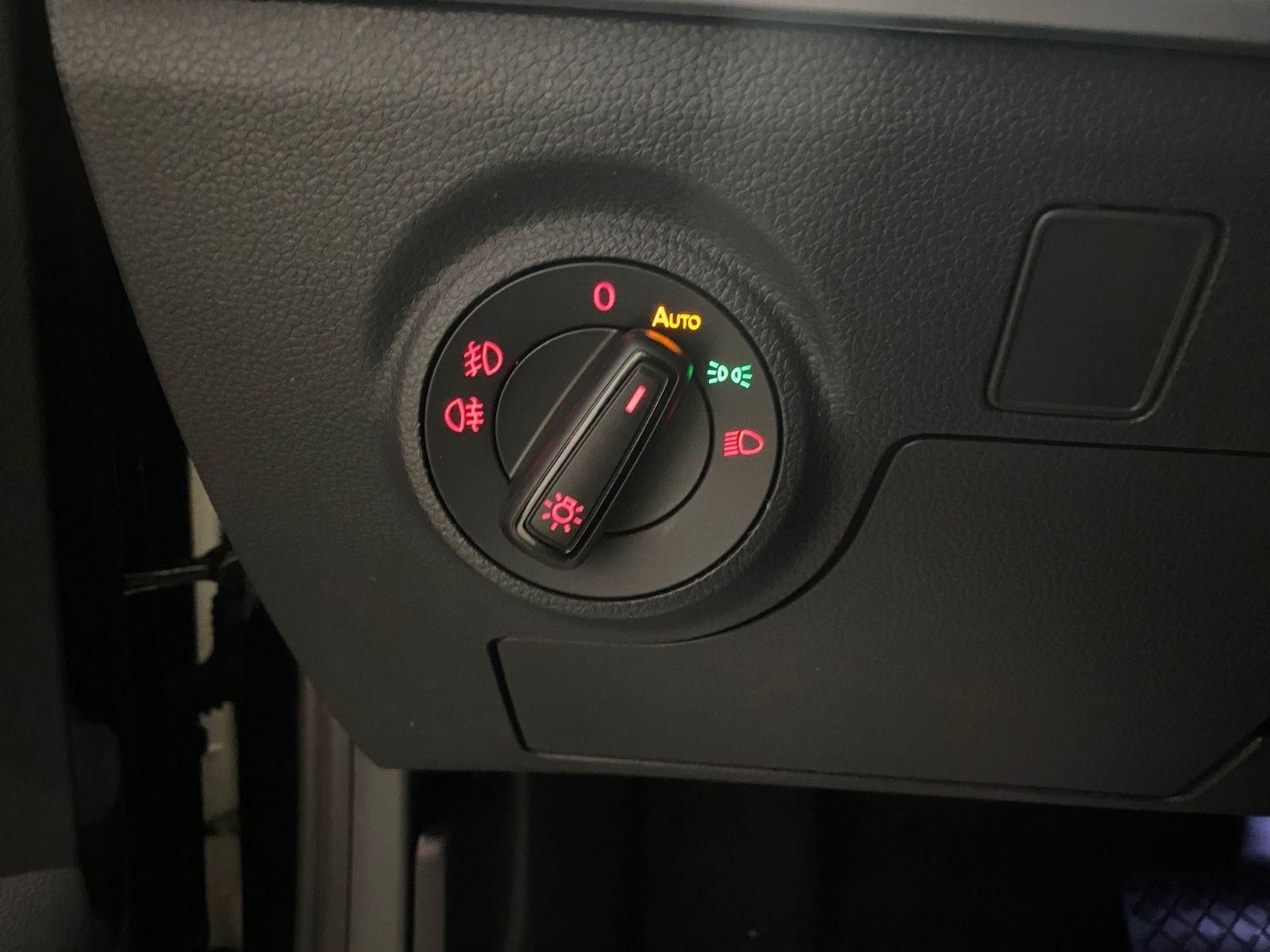 Fahrzeugabbildung SEAT Ibiza 1.0 TSI--FR--DSG+Garantie bis 2031+KAMERA+
