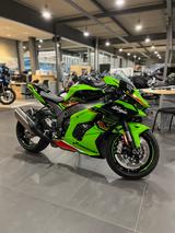 Kawasaki Ninja ZX-10R  - KAWASAKI NINJA ZX10R