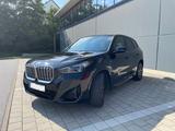 BMW iX1 xDrive30*M-Sport*ACC*AHK*Garantie*ServiceNEU - BMW iX1 von privat