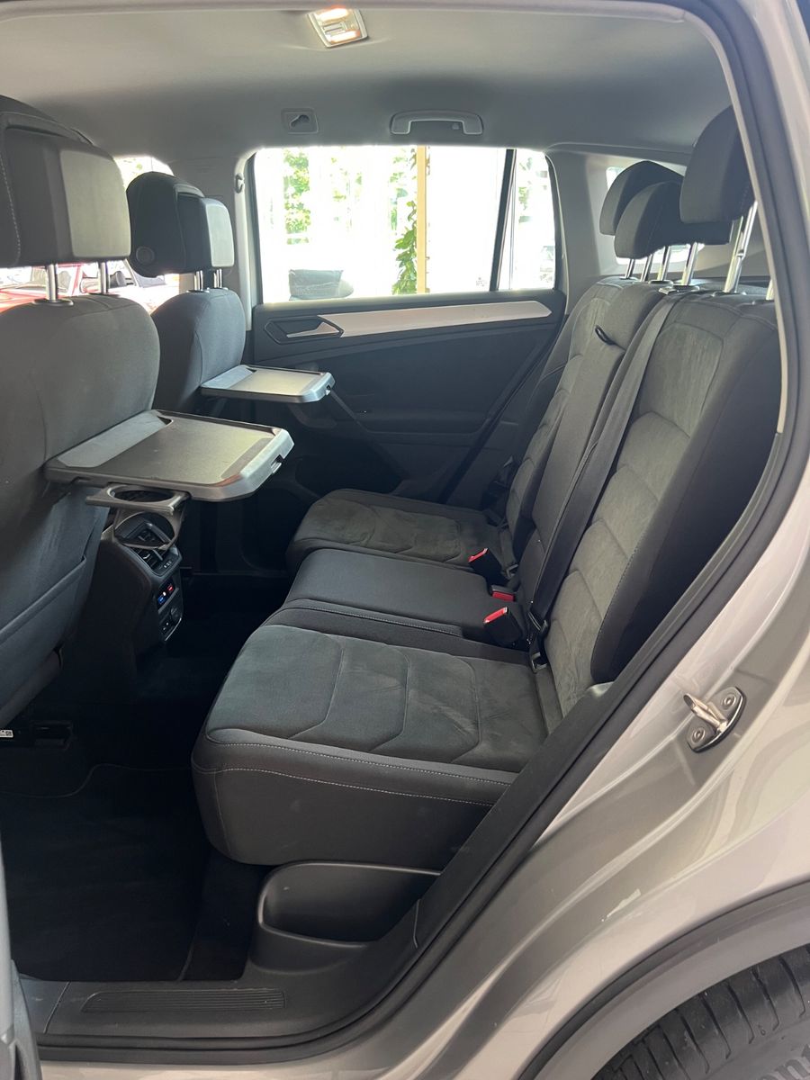 Fahrzeugabbildung Volkswagen Tiguan Comfortline 2.0 TDI DSG  *Digitaltacho*
