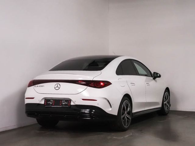 Mercedes-Benz CLA 250 EQ AMG Line Premium Night Superscreen foto 4