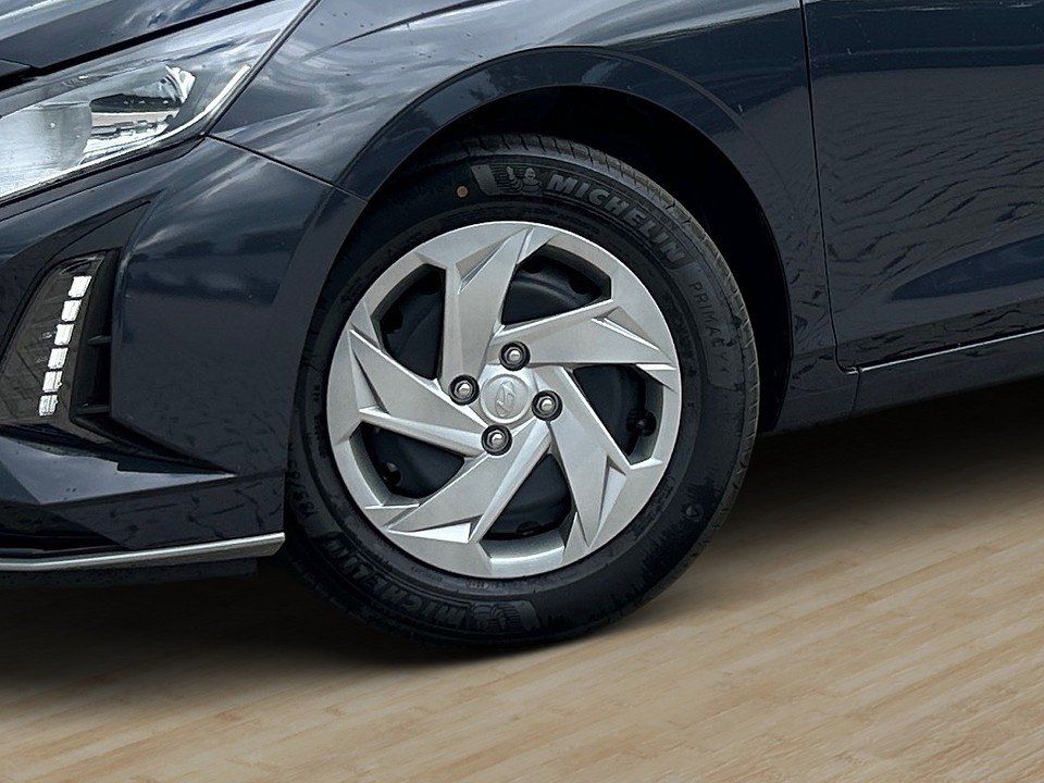 Fahrzeugabbildung Hyundai i20 MY25 1.0T SELECT FUNKT-P !ABVERKAUF! NAV+PDC