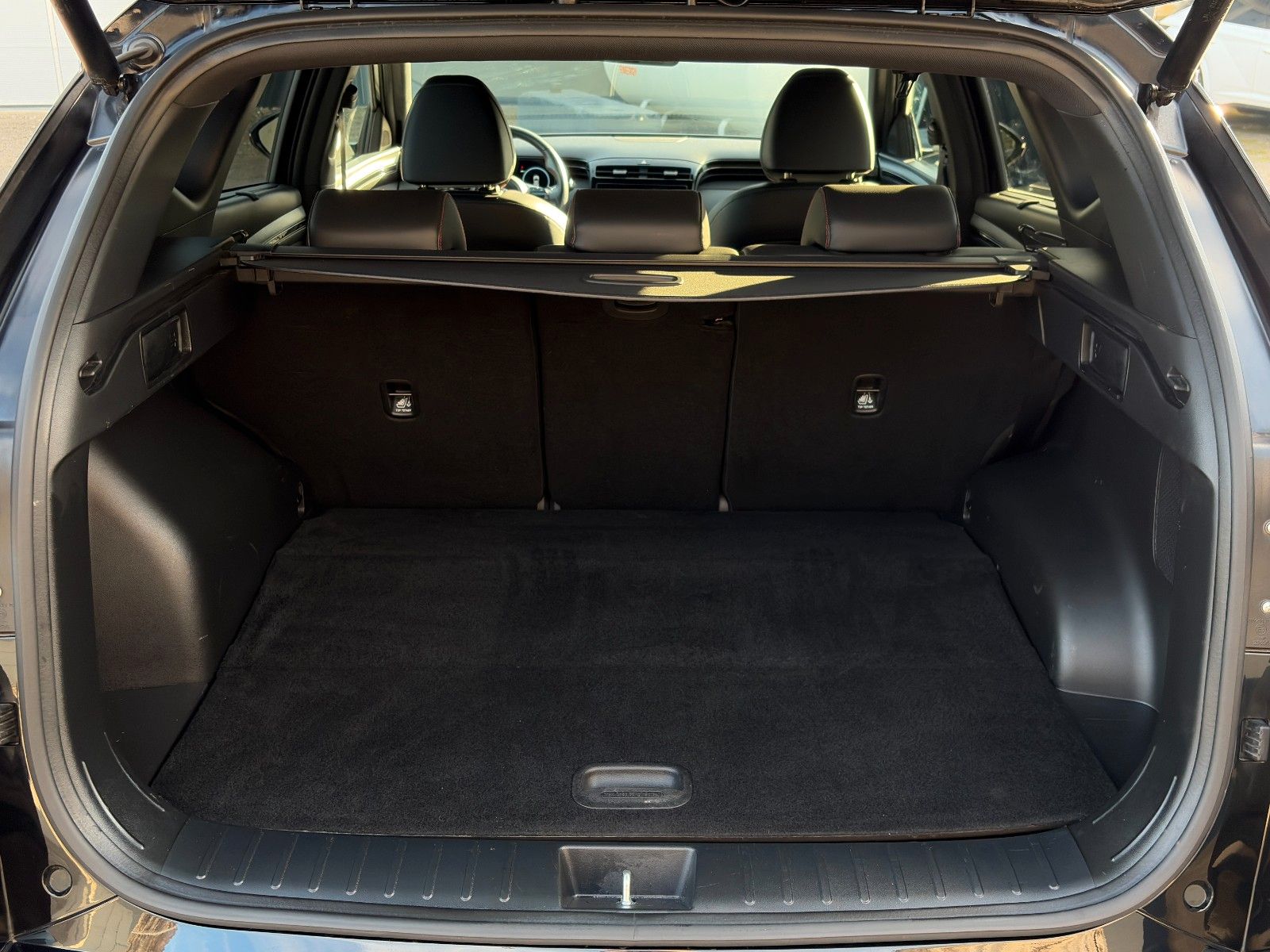 Fahrzeugabbildung Hyundai Tucson 1.6 GDI N-Line PHEV 4WD Kamera AHK ACC