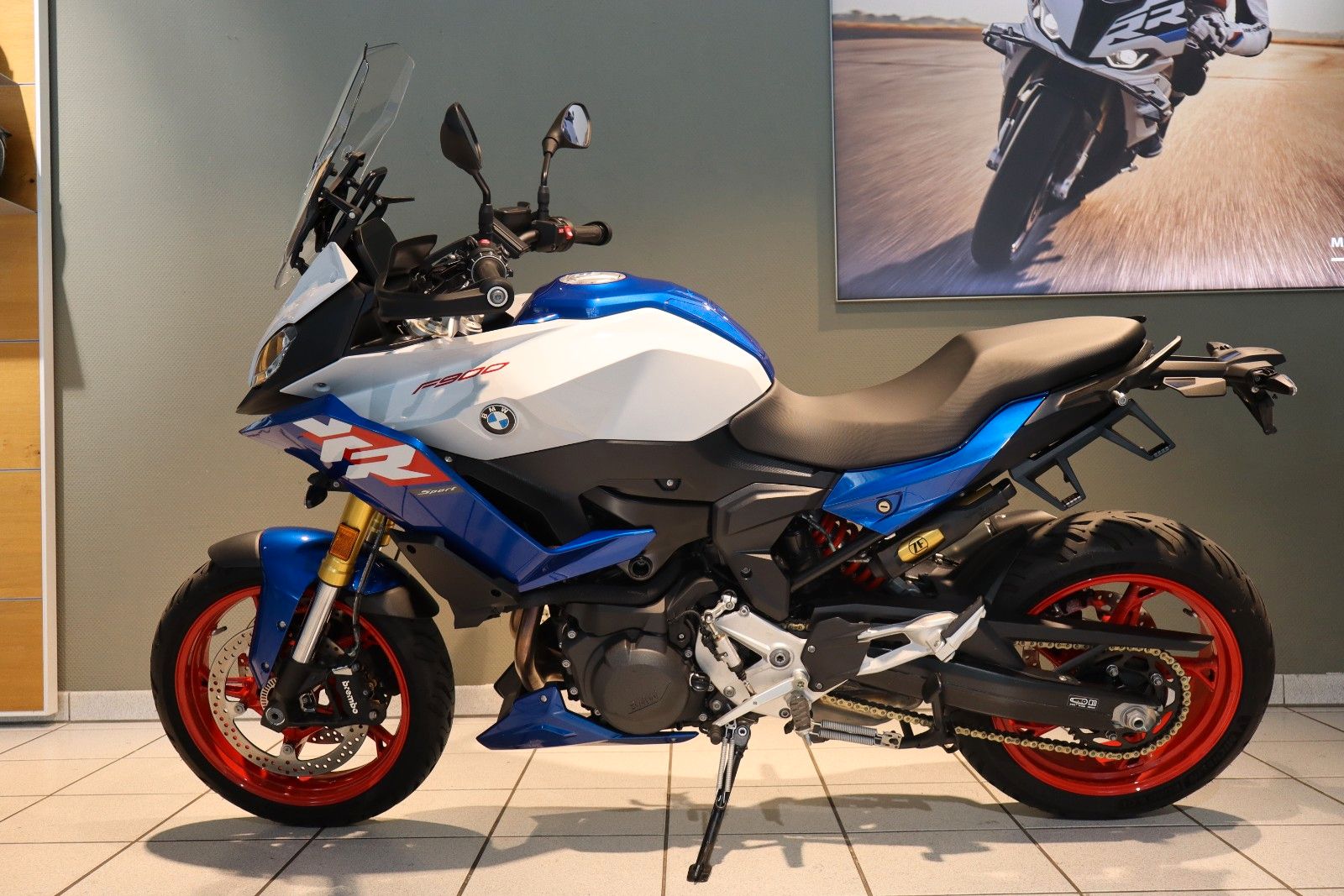 Fahrzeugabbildung BMW F 900 XR