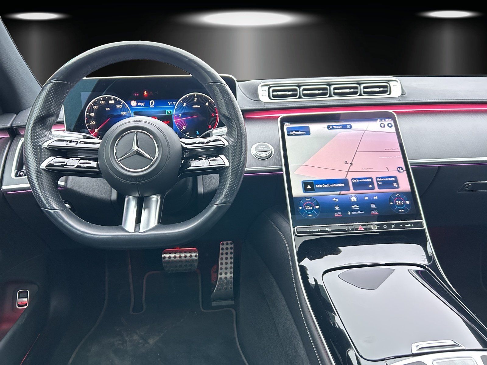 Fahrzeugabbildung Mercedes-Benz S350d AMG Pano DISTRO 4xMemo AIRMATIC Burme 360°