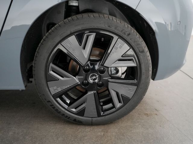 Corsa-e F FACELIFT GS +LONG RANGE+NAVI+SITZ-/LEN