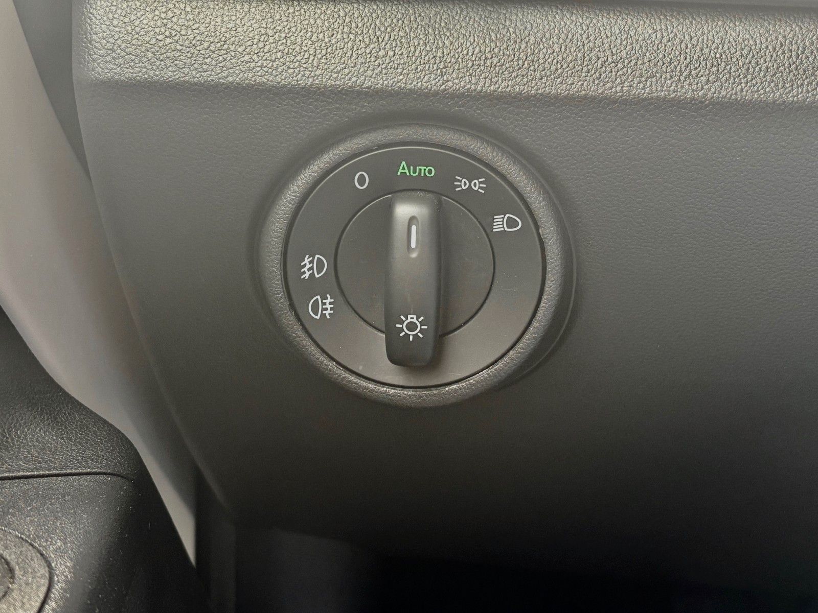 Fahrzeugabbildung SKODA Citigo 1.0 MPI Monte Carlo Tempo Klima 16" SPORT