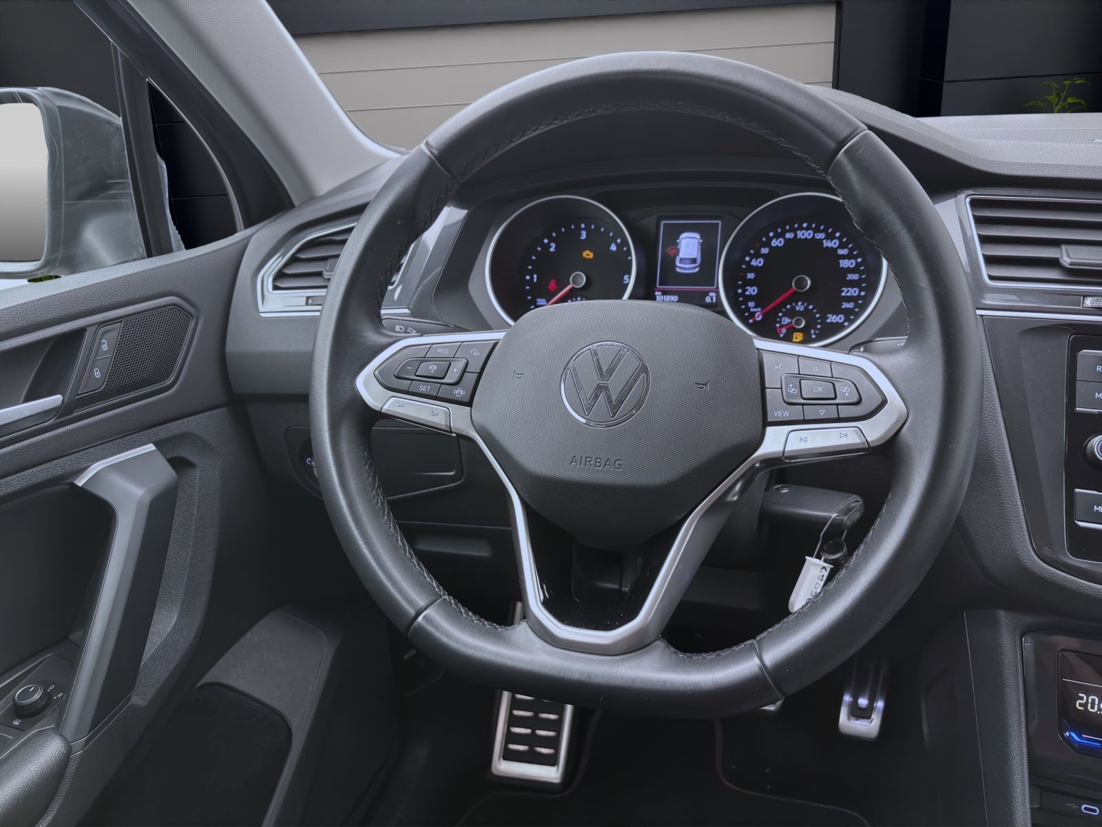 Volkswagen Tiguan - Bild 12