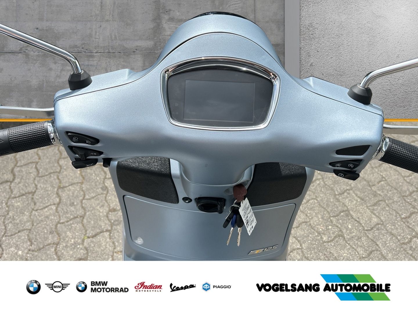 Fahrzeugabbildung Vespa GTS 125 Super Tech, Gepäckträger in Chrom, Topca