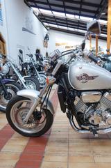 Honda VF 750C Magna+27790 KM+Reifen/Service/TÜV neu+A2 - HONDA VF 750 S