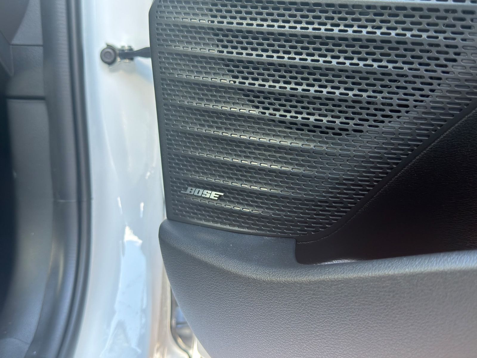 Fahrzeugabbildung Hyundai i20 1.0 T-GDI Blackline *Navi*RFKamera*LED*BOSE*
