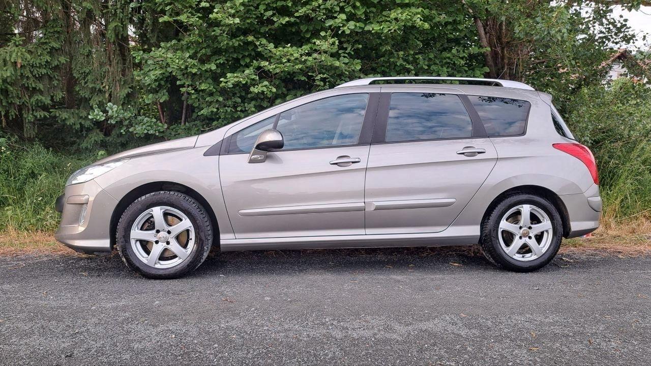 Peugeot 308 2010 — photo 5
