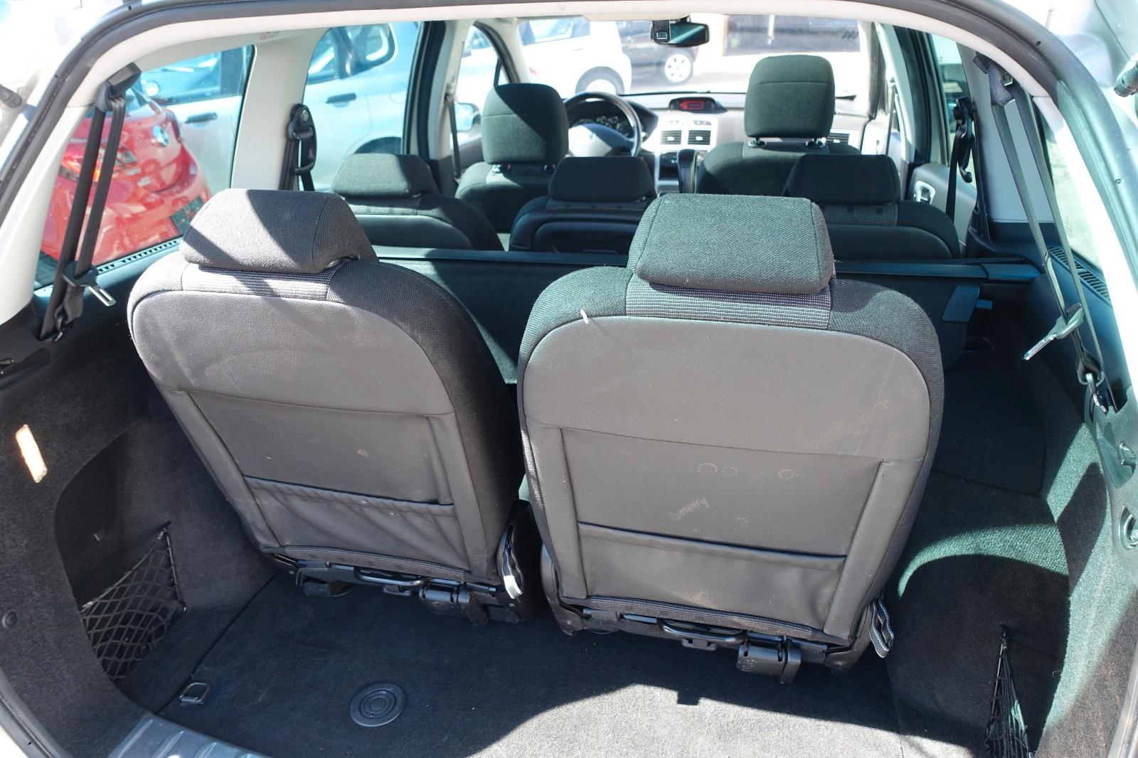 Peugeot 307 2005 — photo 21