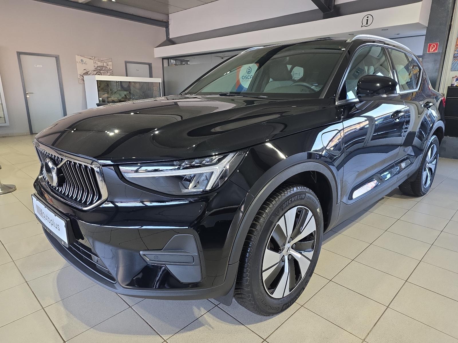 Volvo XC40 T4 Plus Bright Recharge Kamera LED eSitze